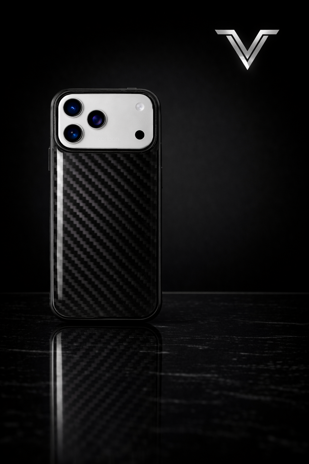 VλLOᏒ Carbon Fiber Noir — iPhone 17 Series