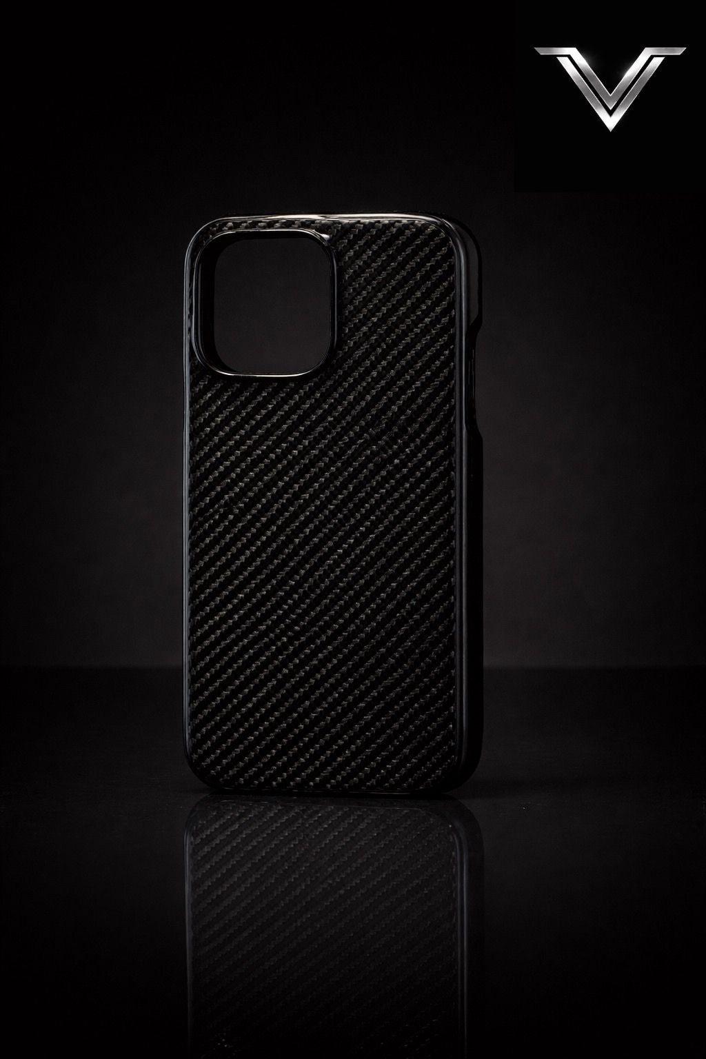 VλLOᏒ Carbon Fiber Noir